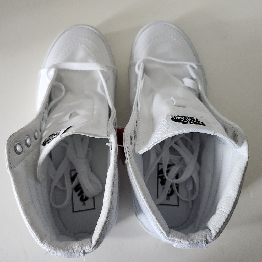 NIB Vans Womens True White Sk8-Hi Hightop Skate Shoes Womens 9.5 Mens 8.0 - Picture 10 of 13